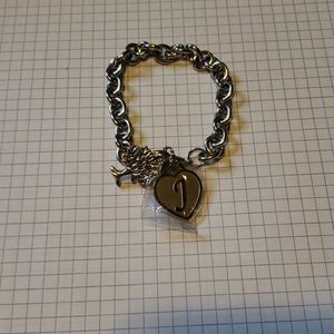 Charm bracelet